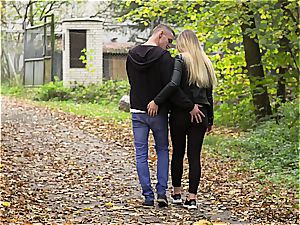 Russian duo has a passionate afternoon pleasure